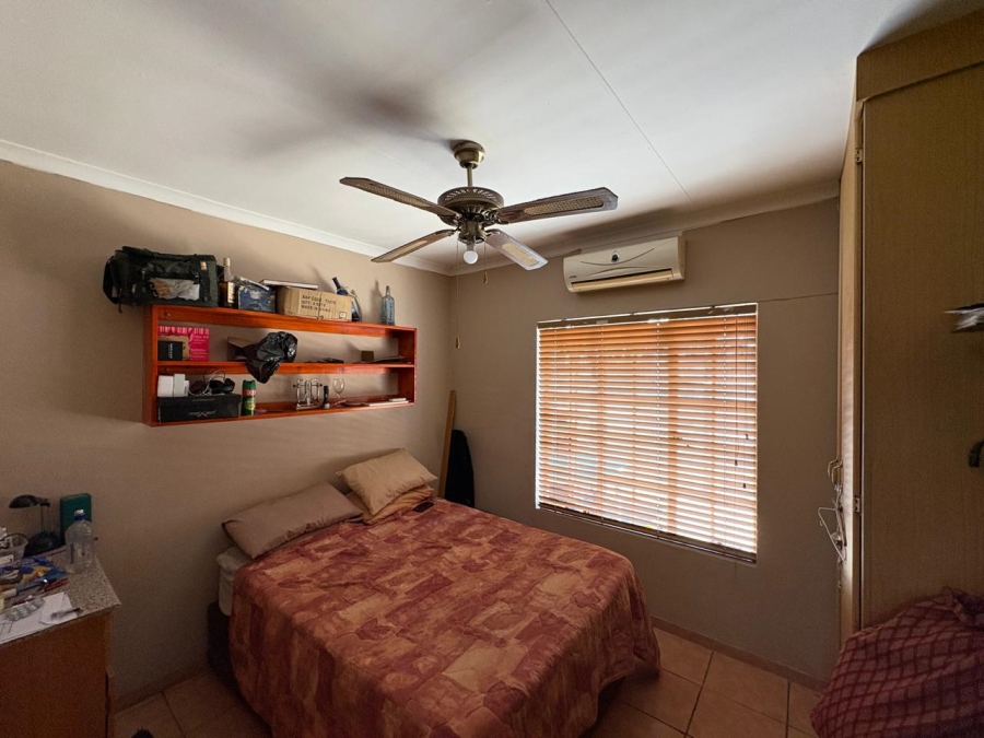 3 Bedroom Property for Sale in Protea Park North West